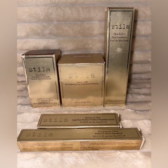 Stila Bundle - Picture 1 of 14